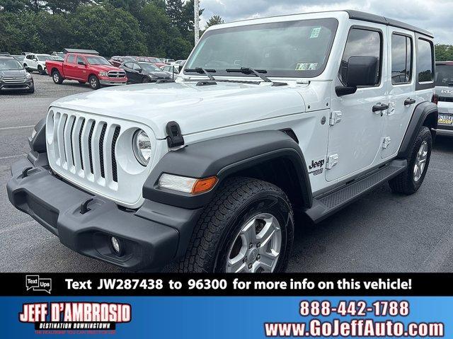 Photo of 2018 Bright White Clearcoat Jeep Wrangler Unlimited