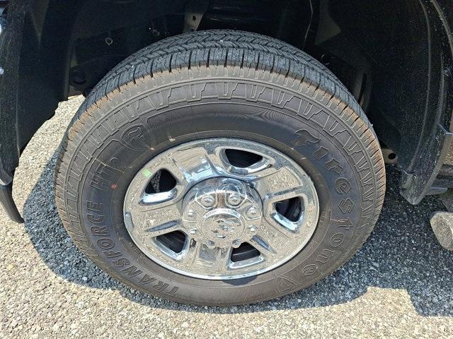 Photo of 2025 Diamond Black RAM 2500