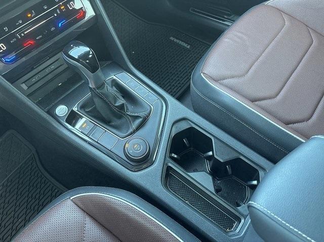 Photo of 2024 Platinum Gray Metallic Volkswagen Tiguan