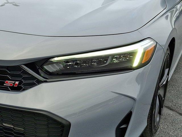 Photo of 2025 Urban Gray Pearl Honda Civic Si