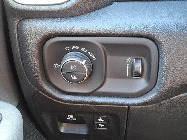 Photo of 2022 Diamond Black RAM 1500