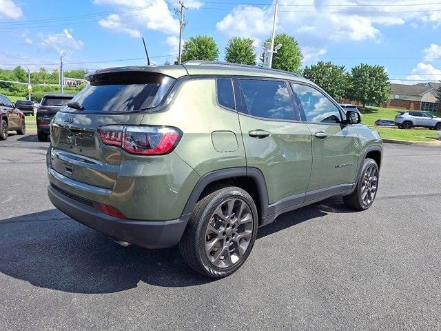 Photo of 2021 Olive Green Pearlcoat Jeep Compass