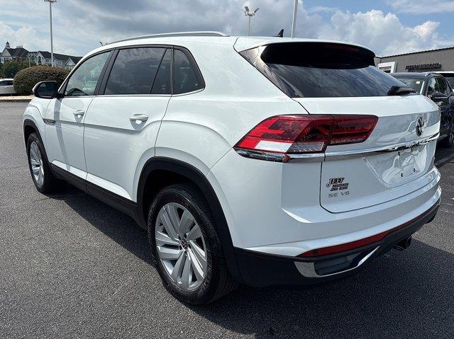 Photo of 2022 Pure White Volkswagen Atlas Cross Sport