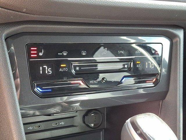 Photo of 2024 Deep Black Pearl Effect Volkswagen Tiguan