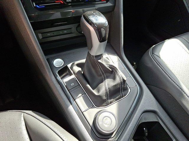 Photo of 2024 Deep Black Pearl Effect Volkswagen Tiguan