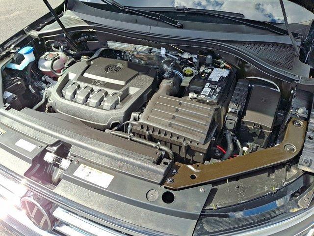 Photo of 2024 Deep Black Pearl Effect Volkswagen Tiguan