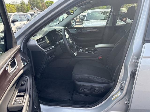 Photo of 2021 Flame Red Clearcoat RAM 1500 Classic