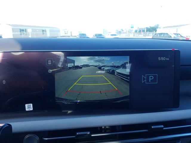 Photo of 2025 Phantom Black Hyundai TUCSON
