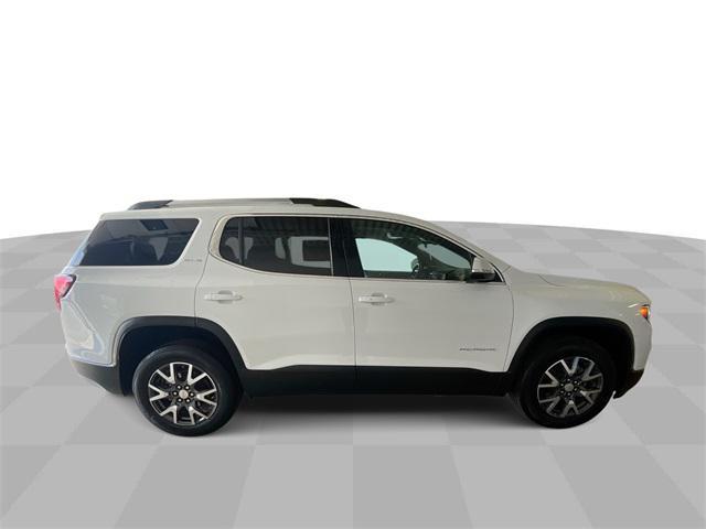 Photo of 2022 Summit White GMC Acadia