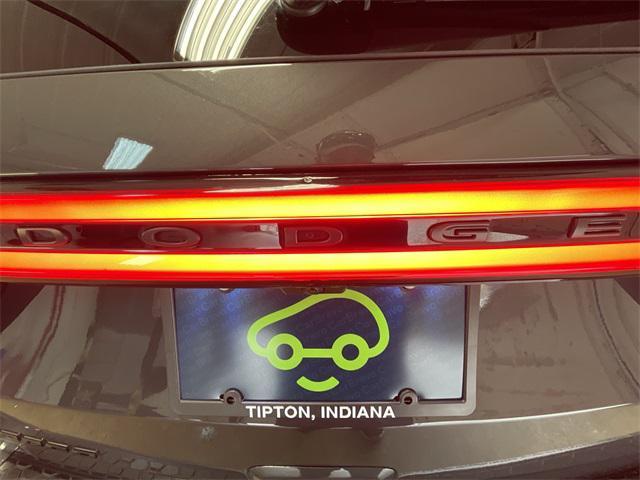Photo of 2023 Vapor Gray Dodge Durango