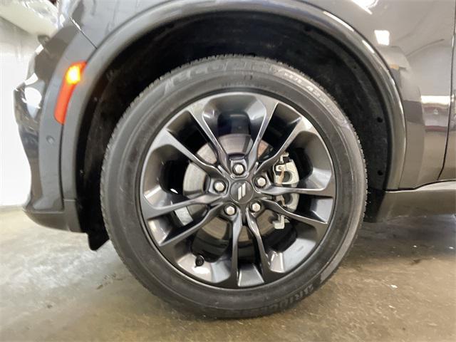 Photo of 2023 Vapor Gray Dodge Durango