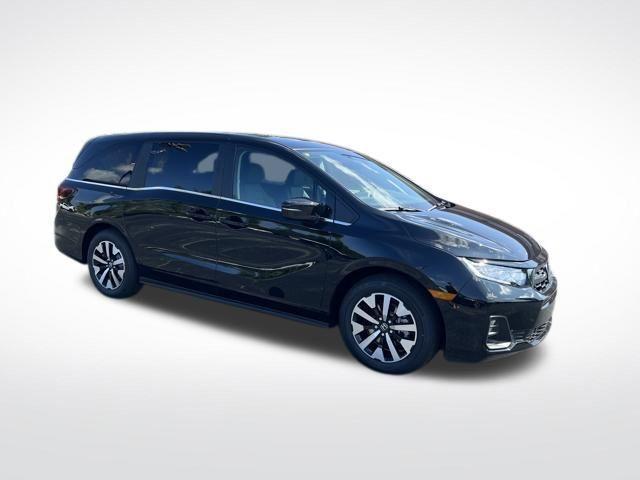 Photo of 2026 Crystal Black Pearl Honda Odyssey