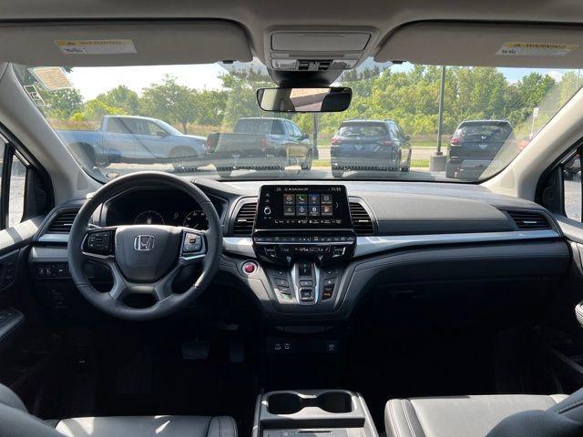 Photo of 2026 Crystal Black Pearl Honda Odyssey