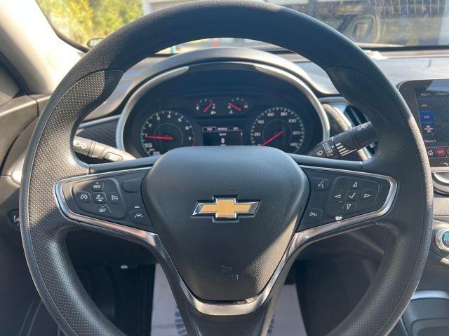 Photo of 2024 Summit White Chevrolet Malibu