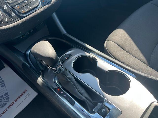 Photo of 2024 Summit White Chevrolet Malibu