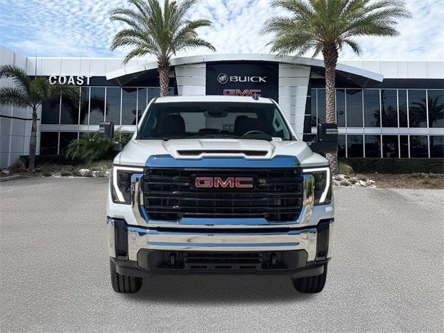Photo of 2025 Summit White GMC Sierra 2500