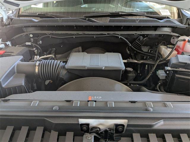Photo of 2025 Summit White GMC Sierra 2500