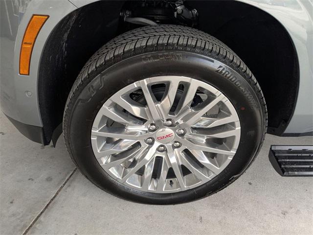 Photo of 2025 Sterling Metallic GMC Yukon XL