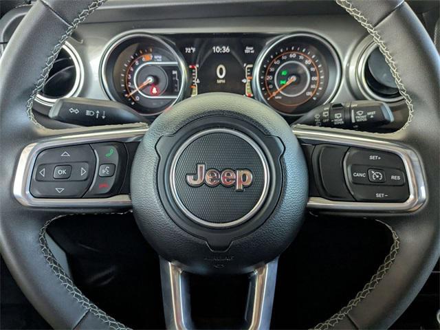 Photo of 2023 Earl Clearcoat Jeep Wrangler