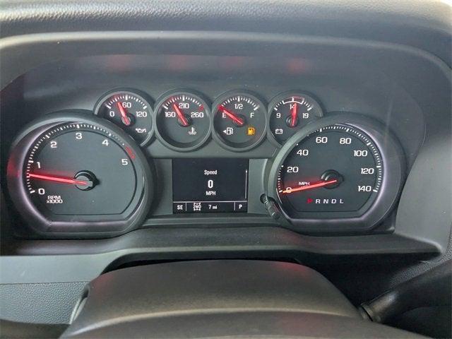 Photo of 2025 Summit White GMC Sierra 2500