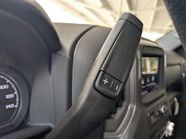 Photo of 2025 Summit White GMC Sierra 2500