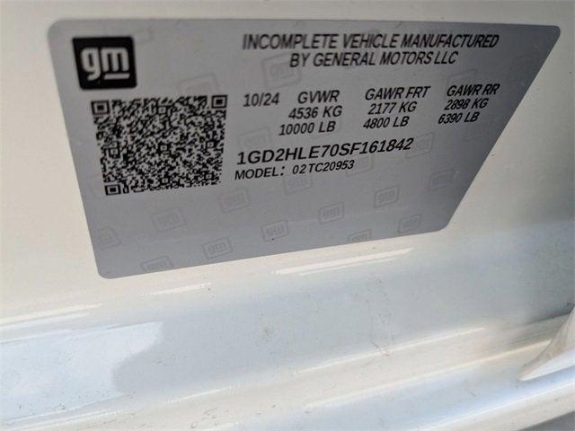 Photo of 2025 Summit White GMC Sierra 2500