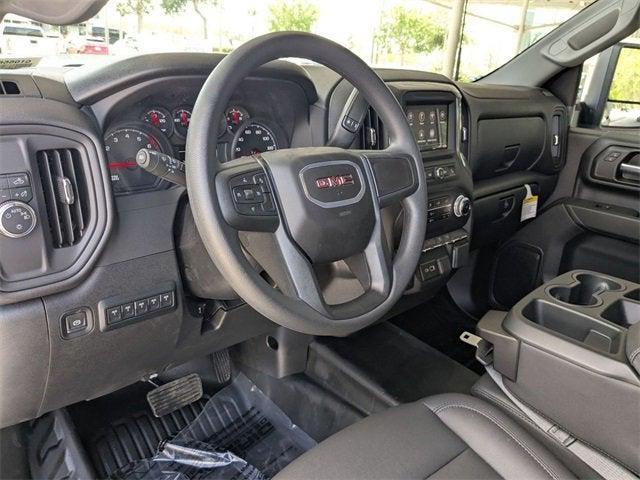 Photo of 2025 Summit White GMC Sierra 2500