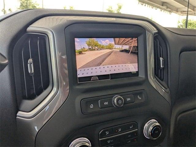 Photo of 2025 Summit White GMC Sierra 2500