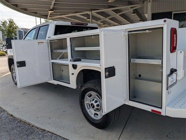Photo of 2025 Summit White GMC Sierra 2500