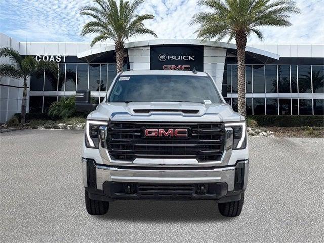 Photo of 2025 Summit White GMC Sierra 2500