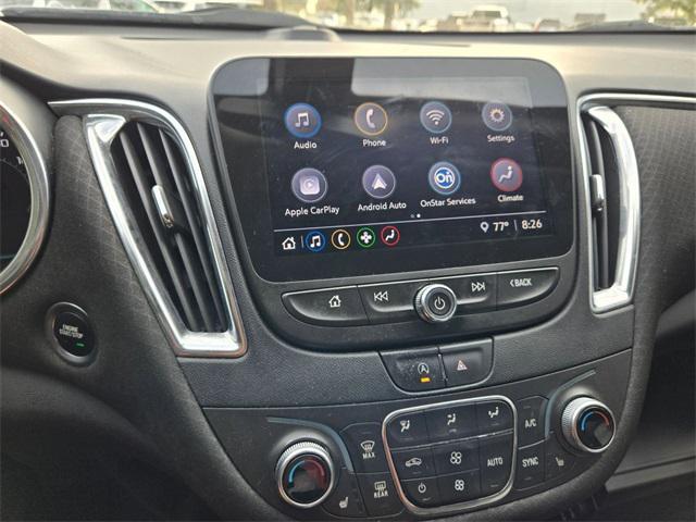 Photo of 2021 Summit White Chevrolet Malibu