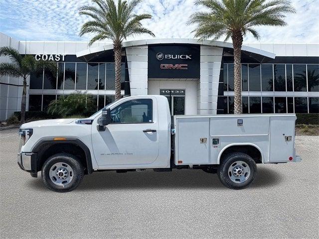 Photo of 2025 Summit White GMC Sierra 2500