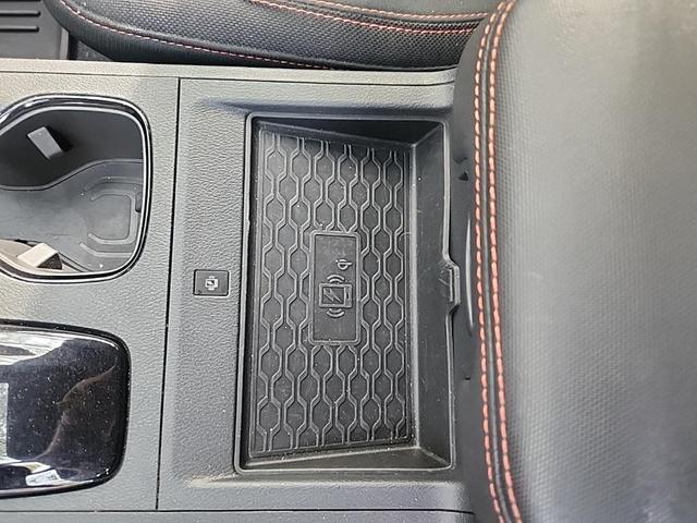 Photo of 2023 Super Black Nissan Frontier