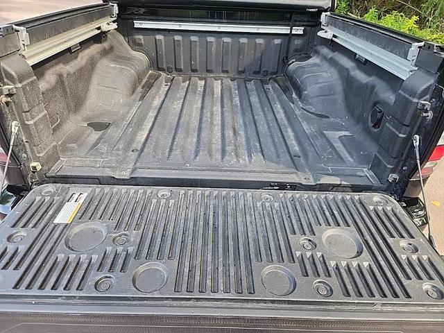 Photo of 2023 Super Black Nissan Frontier
