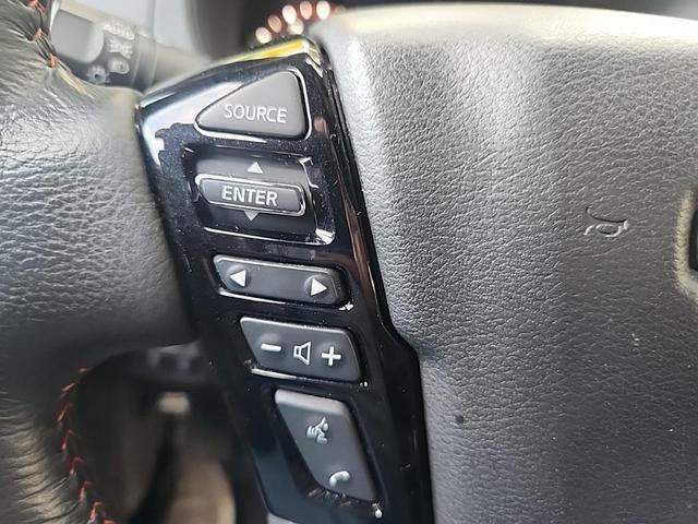 Photo of 2023 Super Black Nissan Frontier