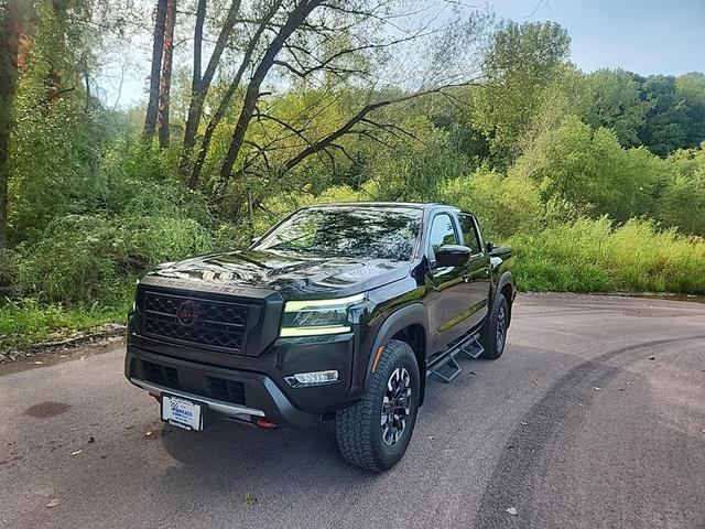Photo of 2023 Super Black Nissan Frontier