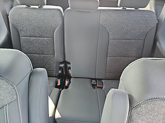 Photo of 2025 Radiant Red Chevrolet Traverse