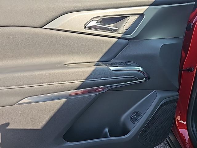 Photo of 2025 Radiant Red Chevrolet Traverse
