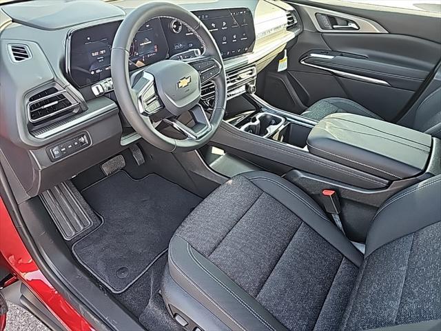 Photo of 2025 Radiant Red Chevrolet Traverse
