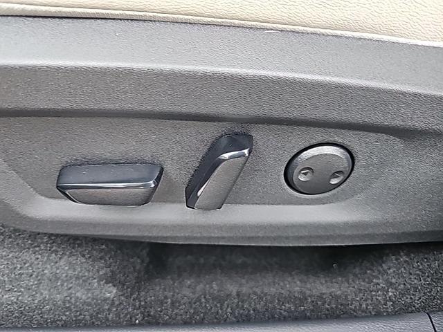 Photo of 2025 Deep Ocean Blue Nissan Murano