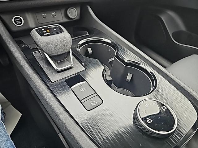 Photo of 2023 Gun Metallic Nissan Rogue