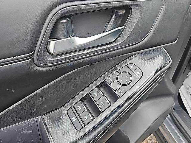 Photo of 2023 Gun Metallic Nissan Rogue