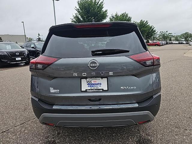 Photo of 2023 Gun Metallic Nissan Rogue