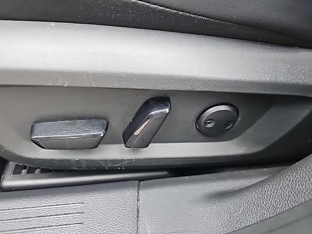 Photo of 2023 Gun Metallic Nissan Rogue