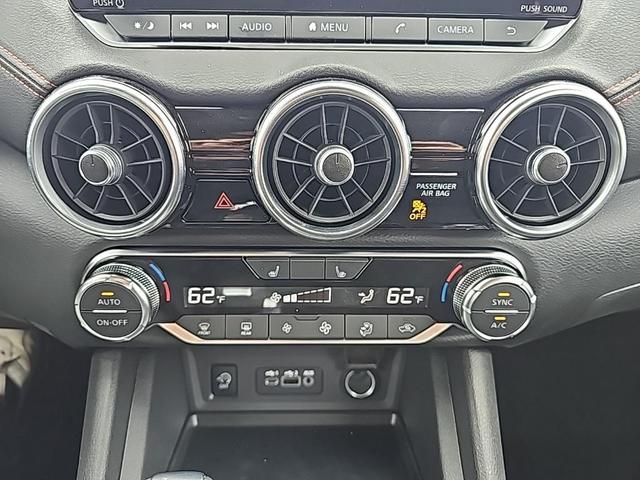 Photo of 2025 Super Black Nissan Sentra