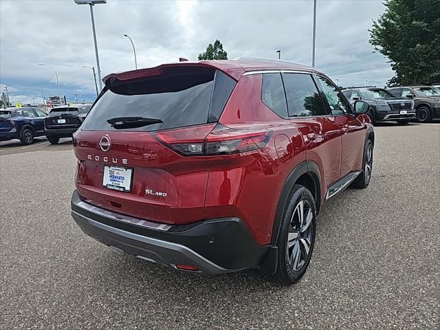 Photo of 2022 Scarlet Ember Tintcoat Nissan Rogue