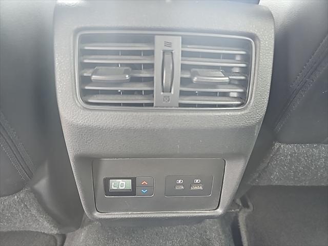 Photo of 2022 Scarlet Ember Tintcoat Nissan Rogue