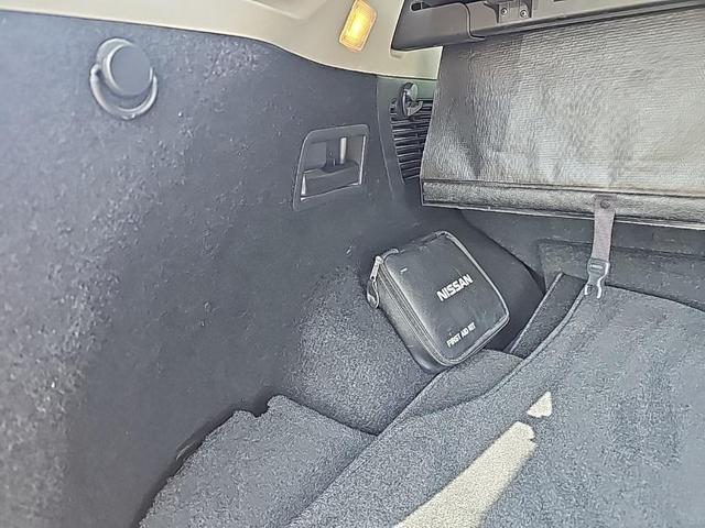 Photo of 2020 Super Black Metallic Nissan Murano