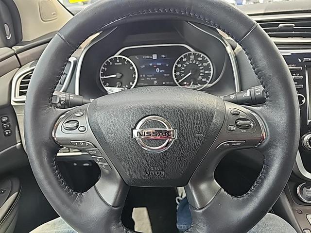 Photo of 2020 Super Black Metallic Nissan Murano
