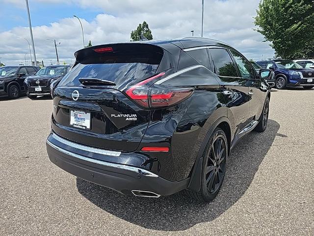 Photo of 2020 Super Black Metallic Nissan Murano